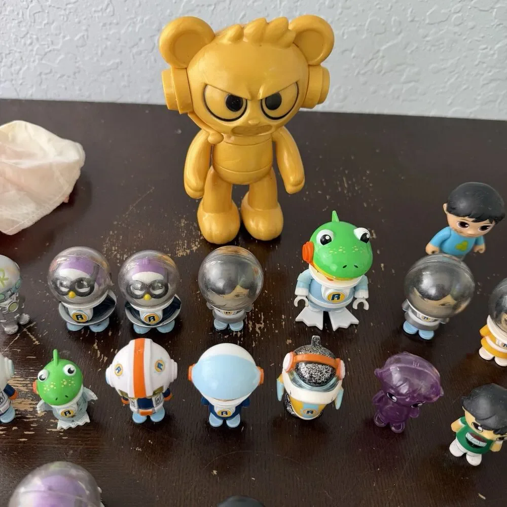 Ryan’s World Figures Lot 58 Pieces Red Titan Pandas Robots Helmet Astronauts